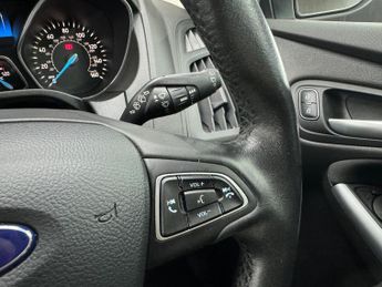 Ford Focus 1.5 TDCi Zetec Edition Powershift Euro 6 (s/s) 5dr