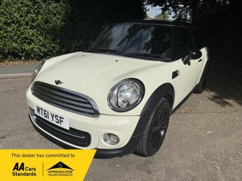 MINI Clubman 1.6 Cooper Euro 5 (s/s) 5dr