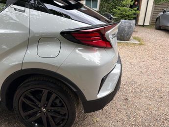 Toyota C-HR 1.8 VVT-h GR SPORT CVT Euro 6 (s/s) 5dr