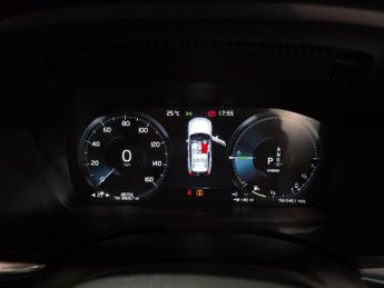 Volvo XC60 2.0h T8 Twin Engine 11.6kWh R-Design Pro Auto AWD Euro 6 (s/s) 5
