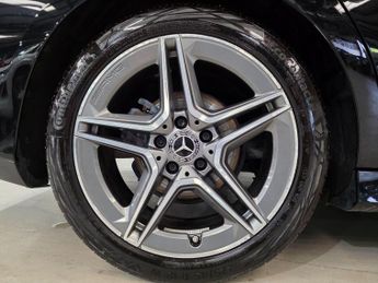 Mercedes-Benz CLA 1.3 CLA180 AMG Line Coupe 7G-DCT Euro 6 (s/s) 4dr