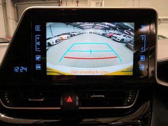 Toyota C-HR 1.8 VVT-h Design CVT Euro 6 (s/s) 5dr