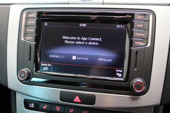 Volkswagen CC 2.0 TDI BlueMotion Tech R-Line DSG Euro 6 (s/s) 4dr