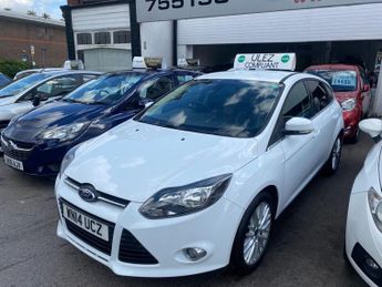 Ford Focus 1.0T EcoBoost Zetec Navigator Euro 5 (s/s) 5dr