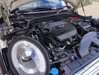 MINI Hatch 1.5 Cooper D Auto Euro 6 (s/s) 3dr
