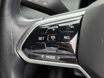 Volkswagen ID.4 Pro Performance 77kWh 1ST Edition Auto 5dr