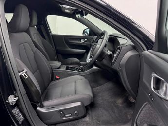 Volvo XC40 Plus P8 AWD (408 hp)
