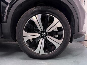 Volvo XC40 Plus P8 AWD (408 hp)