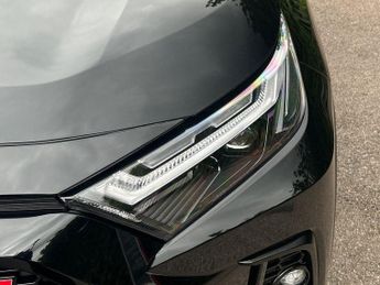 Toyota RAV4 2.5 VVT 18.1kWh GR SPORT CVT 4WD Euro 6 (s/s) 5dr