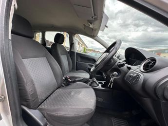 Ford Fiesta 1.4 Zetec 5dr