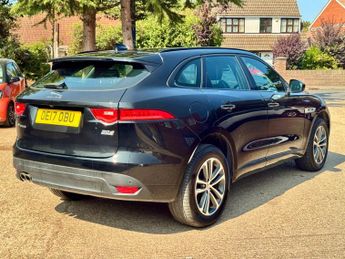 Jaguar F-PACE 2.0 D180 R-Sport Auto AWD Euro 6 (s/s) 5dr
