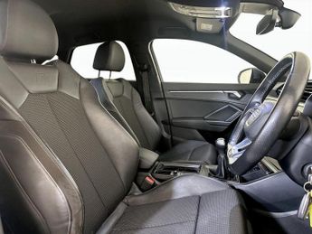Audi Q3 1.5 TFSI CoD 35 Black Edition Euro 6 (s/s) 5dr