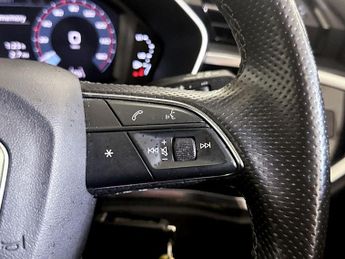 Audi Q3 1.5 TFSI CoD 35 Black Edition Euro 6 (s/s) 5dr