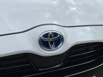 Toyota Yaris 1.5 VVT-h Excel E-CVT Euro 6 (s/s) 5dr
