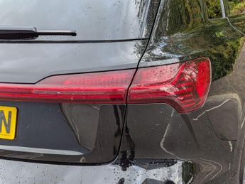 Audi e-tron 55 Vorsprung Auto quattro 5dr 95kWh (11kW Charger)