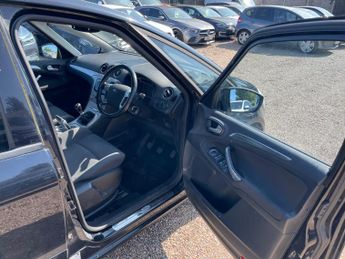 Ford S-Max 1.8 TDCi Titanium 5dr