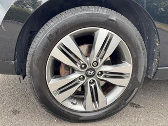 Hyundai ix35 2.0 CRDi Premium Auto 4WD Euro 5 5dr