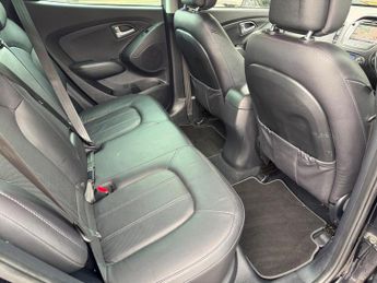 Hyundai ix35 2.0 CRDi Premium Auto 4WD Euro 5 5dr
