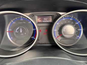 Hyundai ix35 2.0 CRDi Premium Auto 4WD Euro 5 5dr