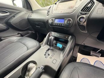 Hyundai ix35 2.0 CRDi Premium Auto 4WD Euro 5 5dr