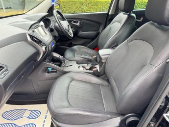 Hyundai ix35 2.0 CRDi Premium Auto 4WD Euro 5 5dr