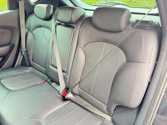 Hyundai ix35 2.0 CRDi Premium Auto 4WD Euro 5 5dr