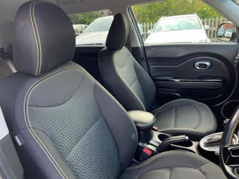 Kia Soul 1.6 CRDi Mixx DCT Euro 6 5dr