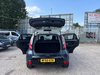 Kia Soul 1.6 CRDi Mixx DCT Euro 6 5dr