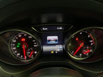 Mercedes-Benz GLA 2.1 GLA220d AMG Line 7G-DCT 4MATIC Euro 6 (s/s) 5dr