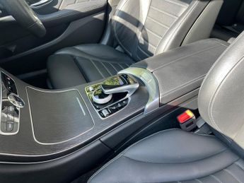 Mercedes-Benz C Class 2.0 C300 AMG Line (Premium) G-Tronic+ Euro 6 (s/s) 4dr