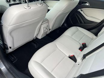 Mercedes-Benz A Class 1.5 A180d Sport (Executive) 7G-DCT Euro 6 (s/s) 5dr