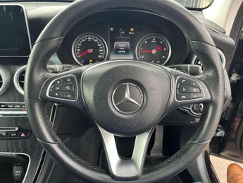 Mercedes-Benz GLC 2.1 GLC220d Sport (Premium) G-Tronic 4MATIC Euro 6 (s/s) 5dr