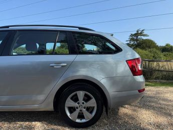 Skoda Octavia 2.0 TDI SE L DSG Euro 6 (s/s) 5dr