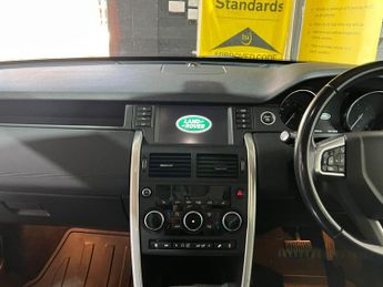 Land Rover Discovery Sport 2.0 TD4 HSE Black Auto 4WD Euro 6 (s/s) 5dr