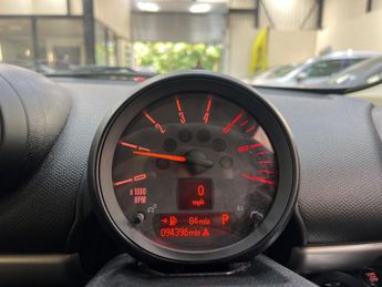 MINI Countryman 2.0 Cooper D Auto ALL4 Euro 5 5dr