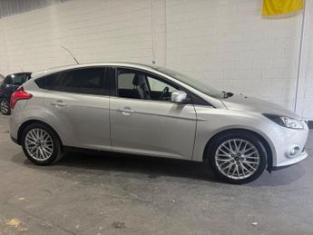 Ford Focus 1.6 Zetec Powershift Euro 5 5dr