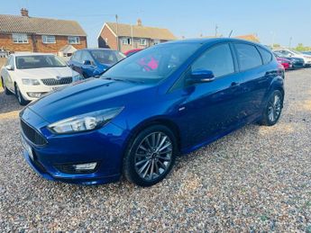 Ford Focus 1.0T EcoBoost ST-Line Auto Euro 6 (s/s) 5dr
