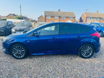 Ford Focus 1.0T EcoBoost ST-Line Auto Euro 6 (s/s) 5dr