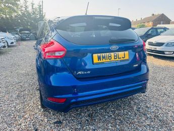 Ford Focus 1.0T EcoBoost ST-Line Auto Euro 6 (s/s) 5dr