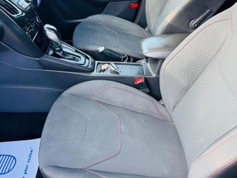 Ford Focus 1.0T EcoBoost ST-Line Auto Euro 6 (s/s) 5dr