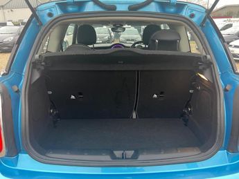 MINI Hatch 1.5 Cooper Auto Euro 6 (s/s) 3dr