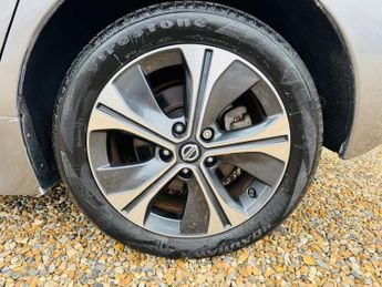 Nissan Leaf 40kWh 3.Zero Auto 5dr