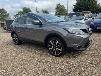 Nissan Qashqai 1.6 dCi Tekna XTRON Euro 6 (s/s) 5dr