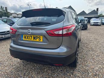 Nissan Qashqai 1.6 dCi Tekna XTRON Euro 6 (s/s) 5dr