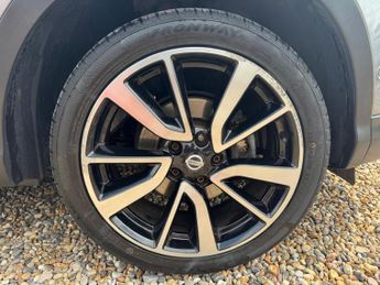 Nissan Qashqai 1.6 dCi Tekna XTRON Euro 6 (s/s) 5dr