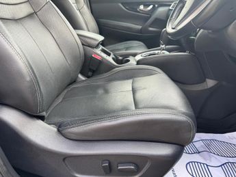 Nissan Qashqai 1.6 dCi Tekna XTRON Euro 6 (s/s) 5dr