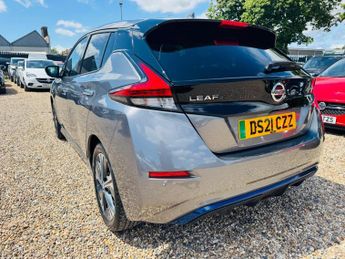Nissan Leaf 40kWh N-Connecta Auto 5dr