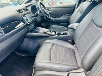 Nissan Leaf 40kWh N-Connecta Auto 5dr