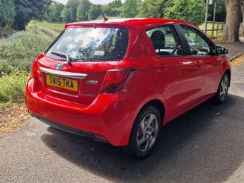 Toyota Yaris 1.5 VVT-h Icon E-CVT Euro 6 5dr