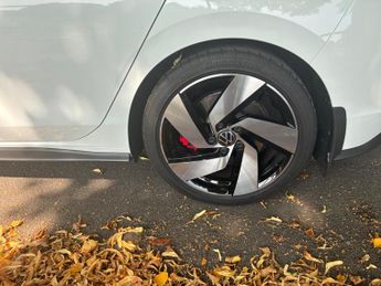 Volkswagen Golf 2.0 TSI GTI DSG Euro 6 (s/s) 5dr